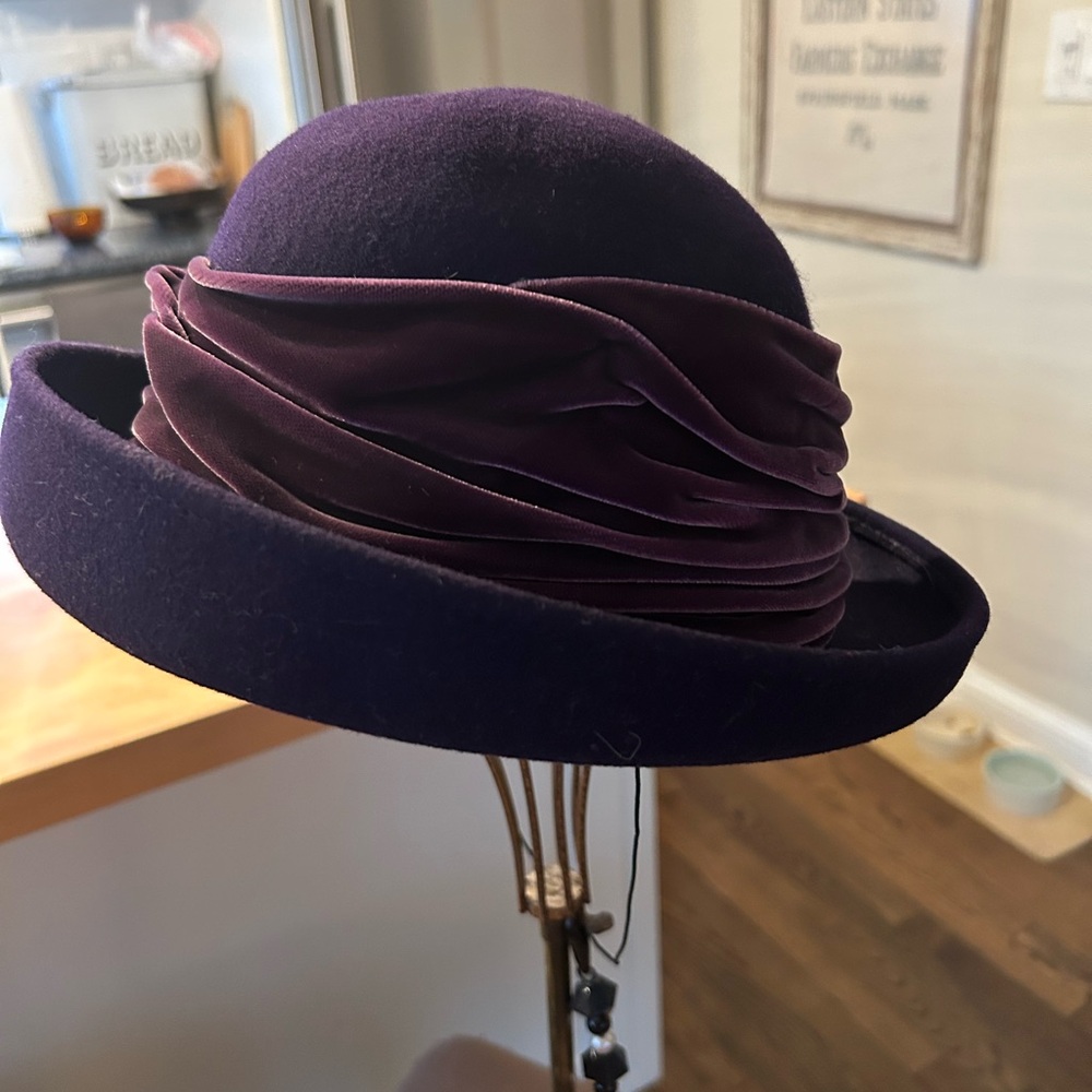 Eric Javits wool hat.